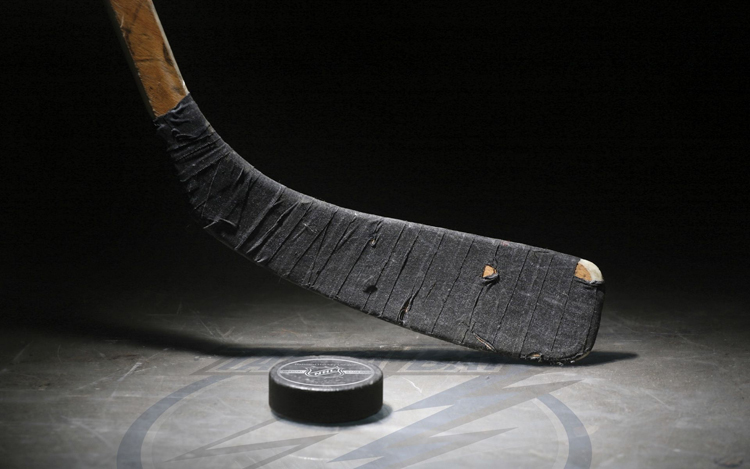 Black Rubber Hockey Training Puck - Image 3
